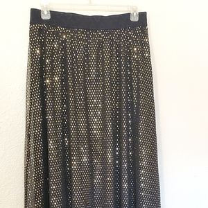 Lularoe Black & Gold Lucy Skirt